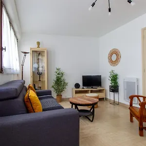  Appartement Au Coeur Des Lices France